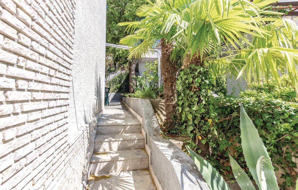 Apartments Villa Ana Dramalj Exterior photo